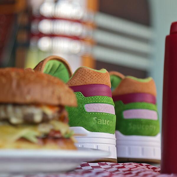 End Saucony Shadow 5000 Burger 02