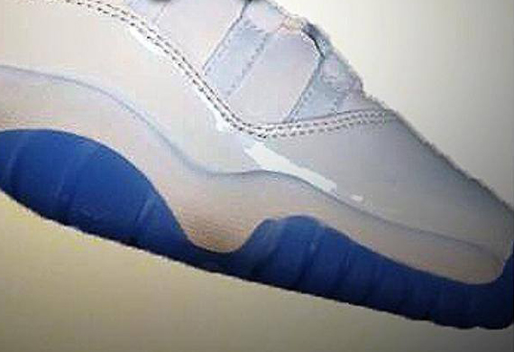 Air Jordan 11 GS "Legend Blue"