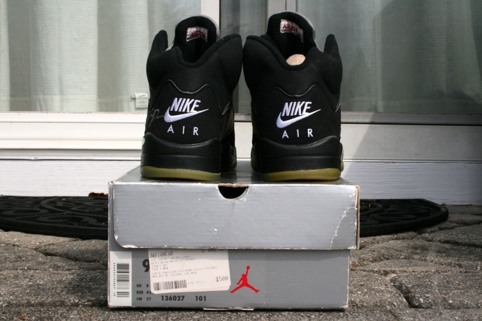 Air Jordan 5 Black Metallic Signed 01