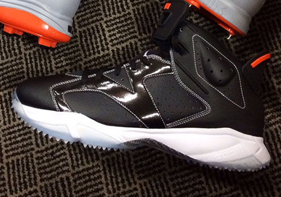Manny Machado’s Air Jordan 6 “Orioles” Turf PEs