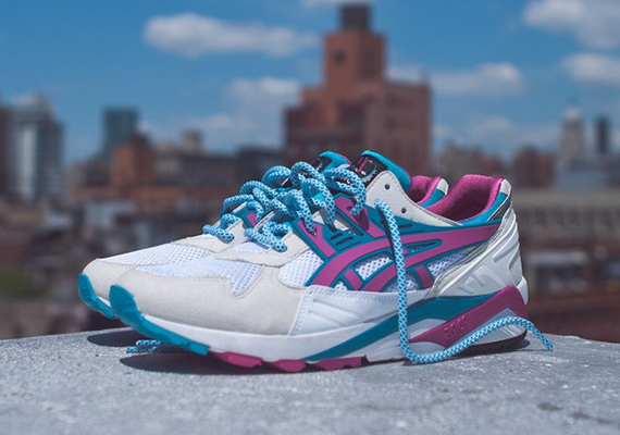 Asics Gel Kayano Og Kithstrike