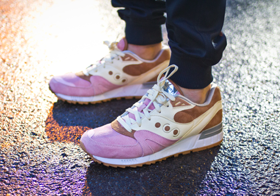 Extra Butter x Saucony Shadow Master "Space Snack"