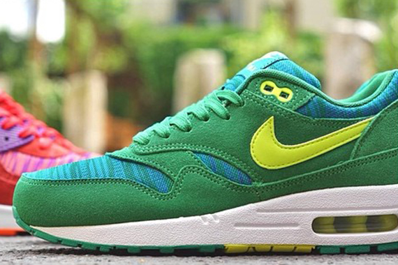 Nike Air Max 1 - Lucid Green - Venom Green - Blue Hero