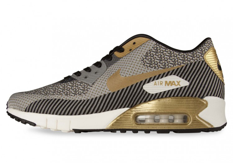 Nike Air Max 90 Jcrd Gold Trophy 02