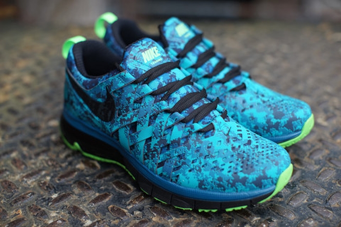 Nike Fingertrap Max Nrg Turbo Green Obsidian Electric Green 01