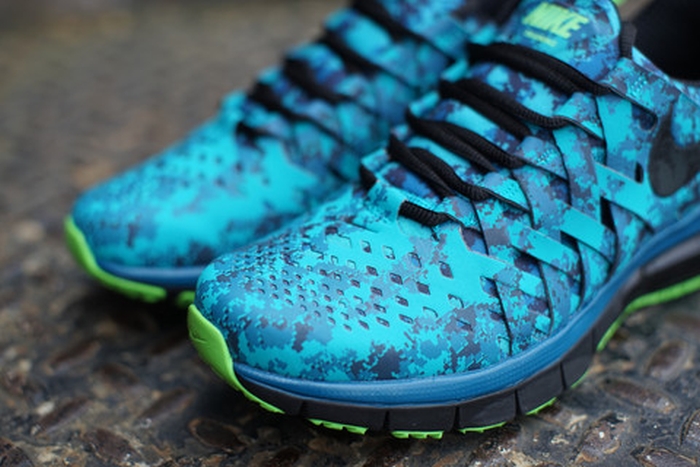 Nike Fingertrap Max Nrg Turbo Green Obsidian Electric Green 05