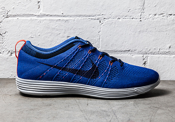 Nike Lunar Flyknit 1+ - Game Royal - Bright Crimson