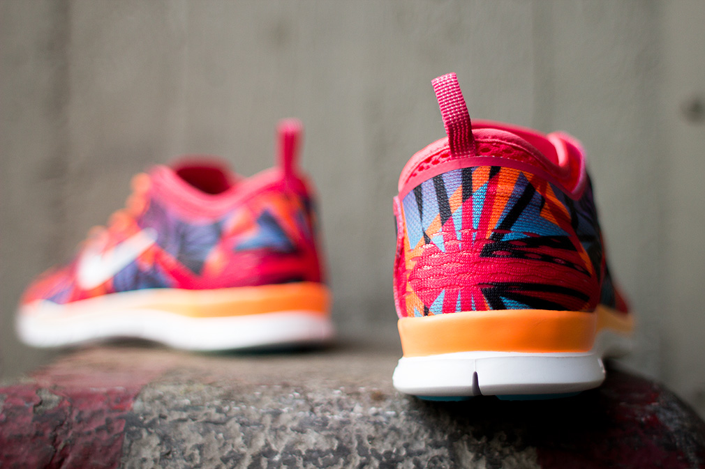 Nike Wmns Tr Fit 5 Red Orange 06