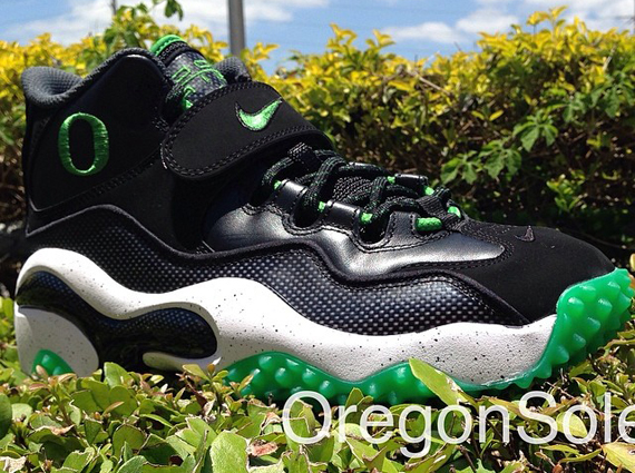 Nike Zoom Turf Oregon Ducks