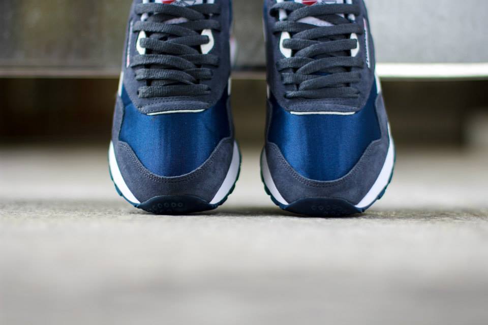 Reebok Classic Nylon Navy Graphite Red White 06
