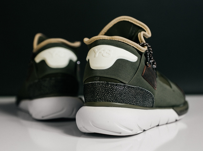 Adidas Qasa Khaki 01