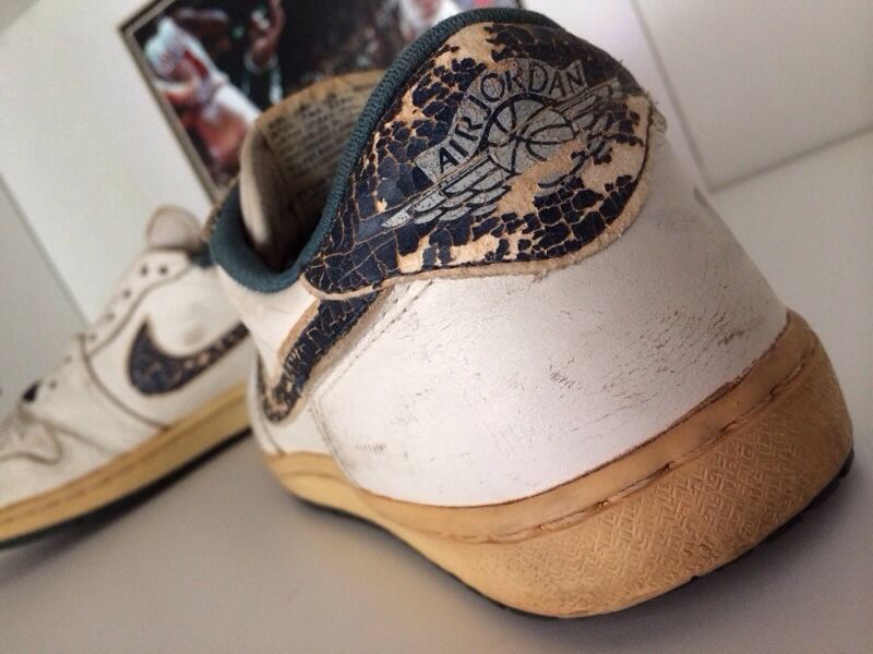 Air Jordan 1 Low Og Metallic Blue 03