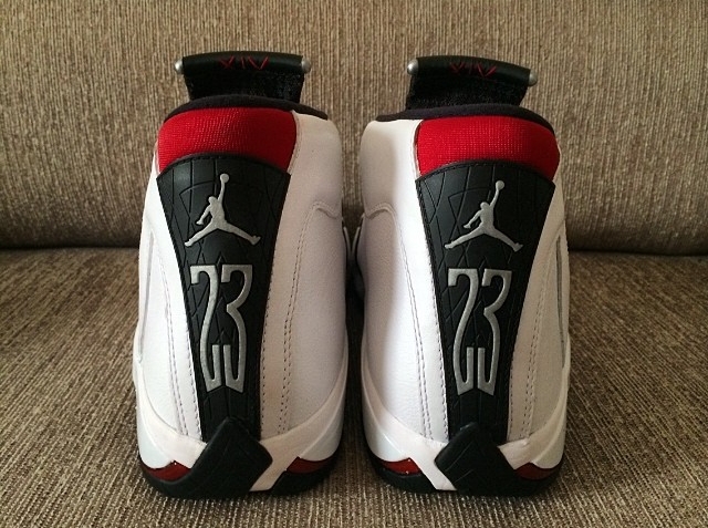 Air Jordan Xiv Retro Black Toe 03