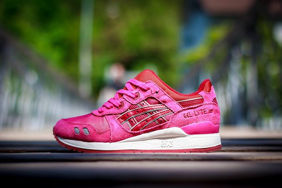 Asics Gel Lyte Iii Magenta Burgundy 02
