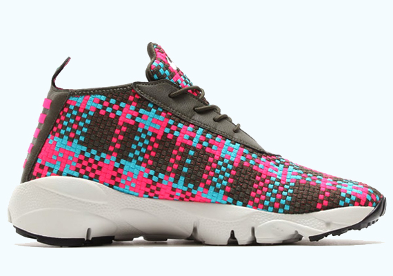 Nike Air Footscape Desert Chukka Woven Cargo Khaki Hyper Pink Umber