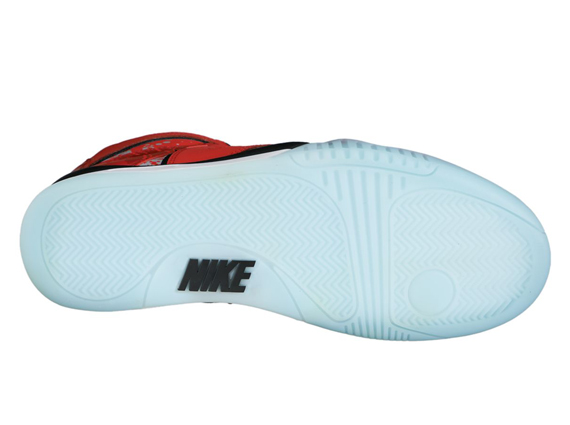 Nike Air Tech Challenge Hybrid Chilling Red 2