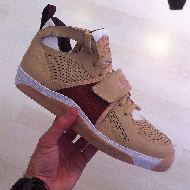 Nike Air Trainer Huarache Trainer 01