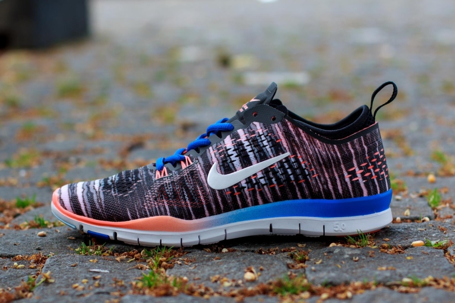 Nike Womens Free 5 0 Tr Fit 4 Print Pack 06