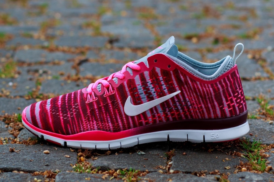 Nike Womens Free 5 0 Tr Fit 4 Print Pack 09