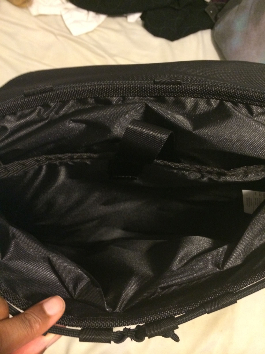 Air Jordan 11 Bred Bag 02
