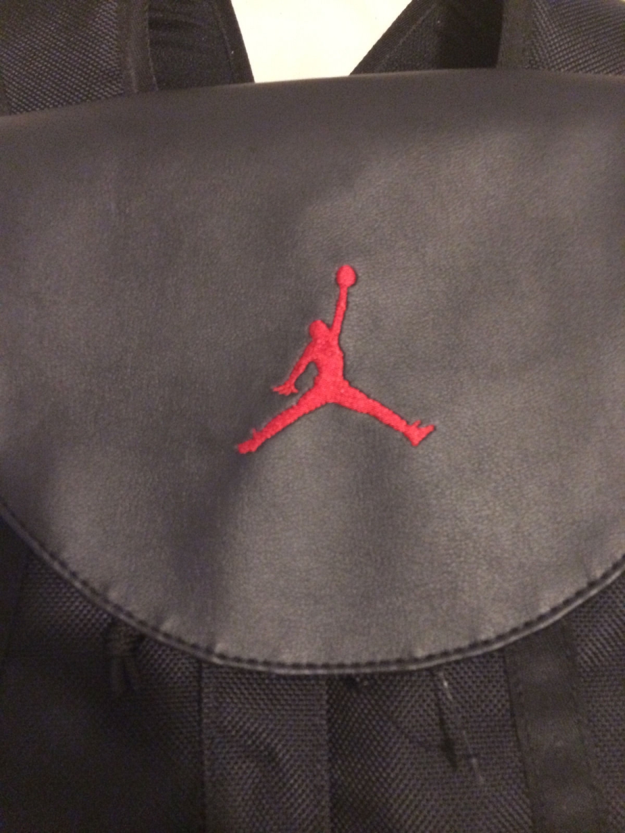 Air Jordan 11 Bred Bag 05