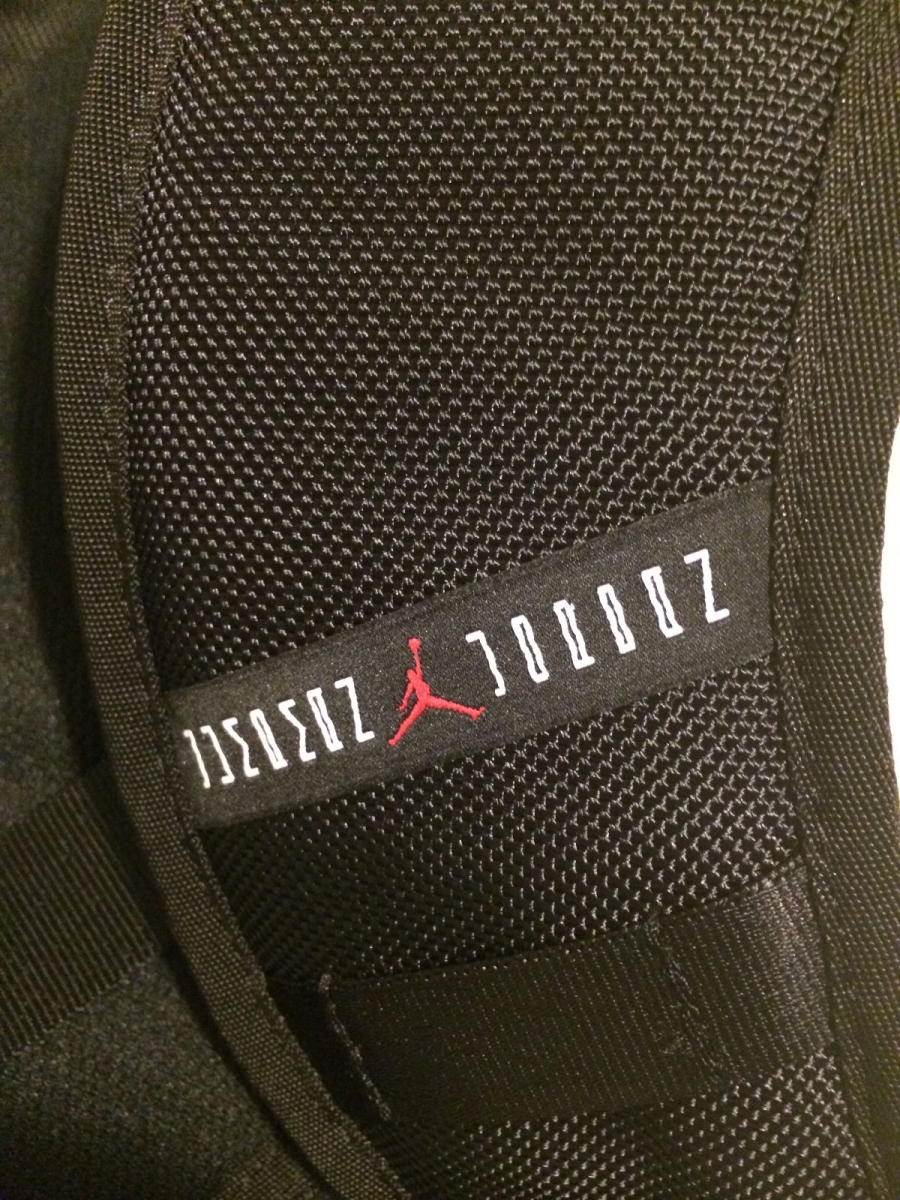 Air Jordan 11 Bred Bag 07