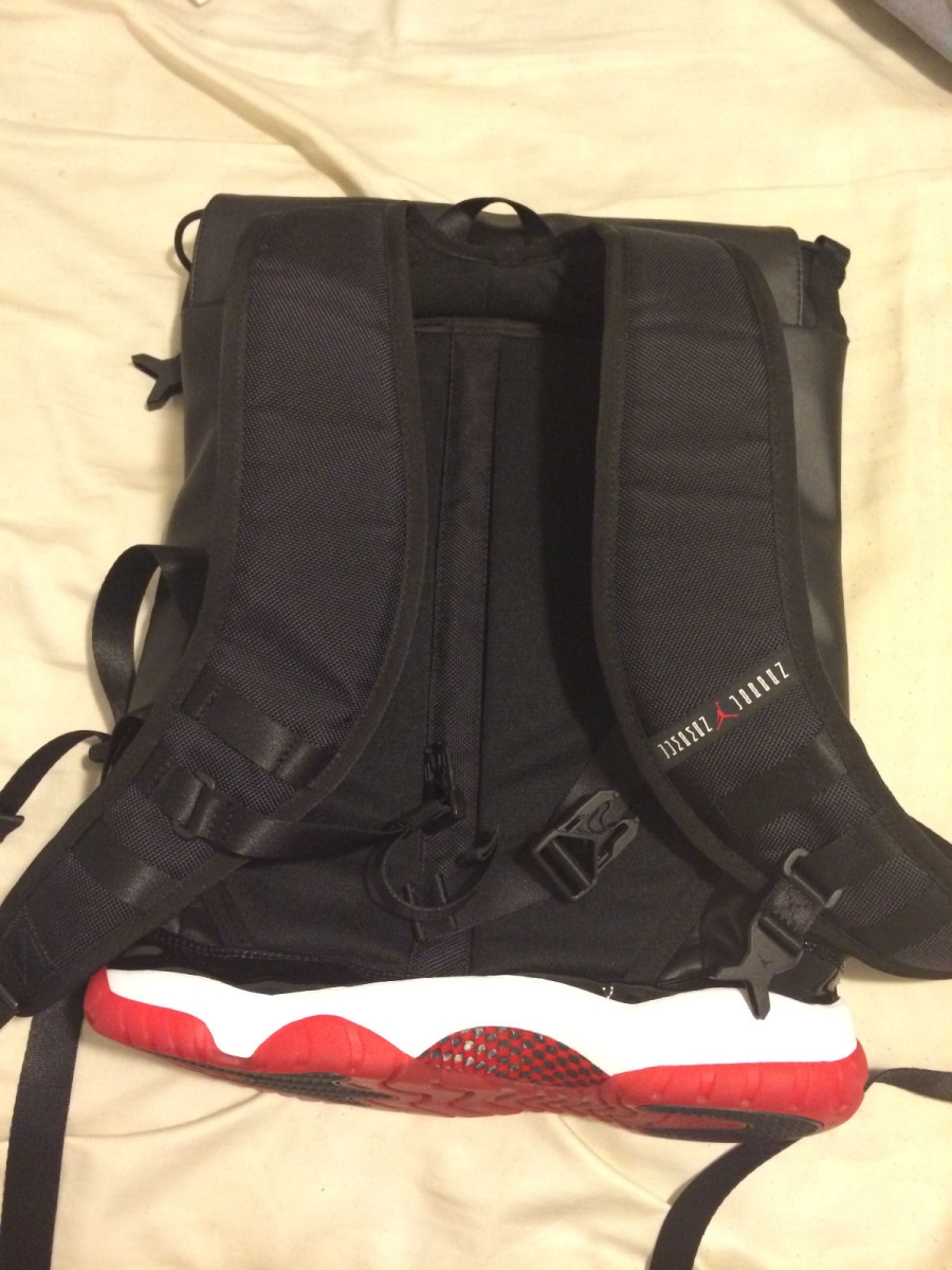 Air Jordan 11 Bred Bag 09