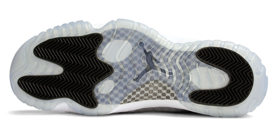 Air Jordan Future Metallic Silver 03
