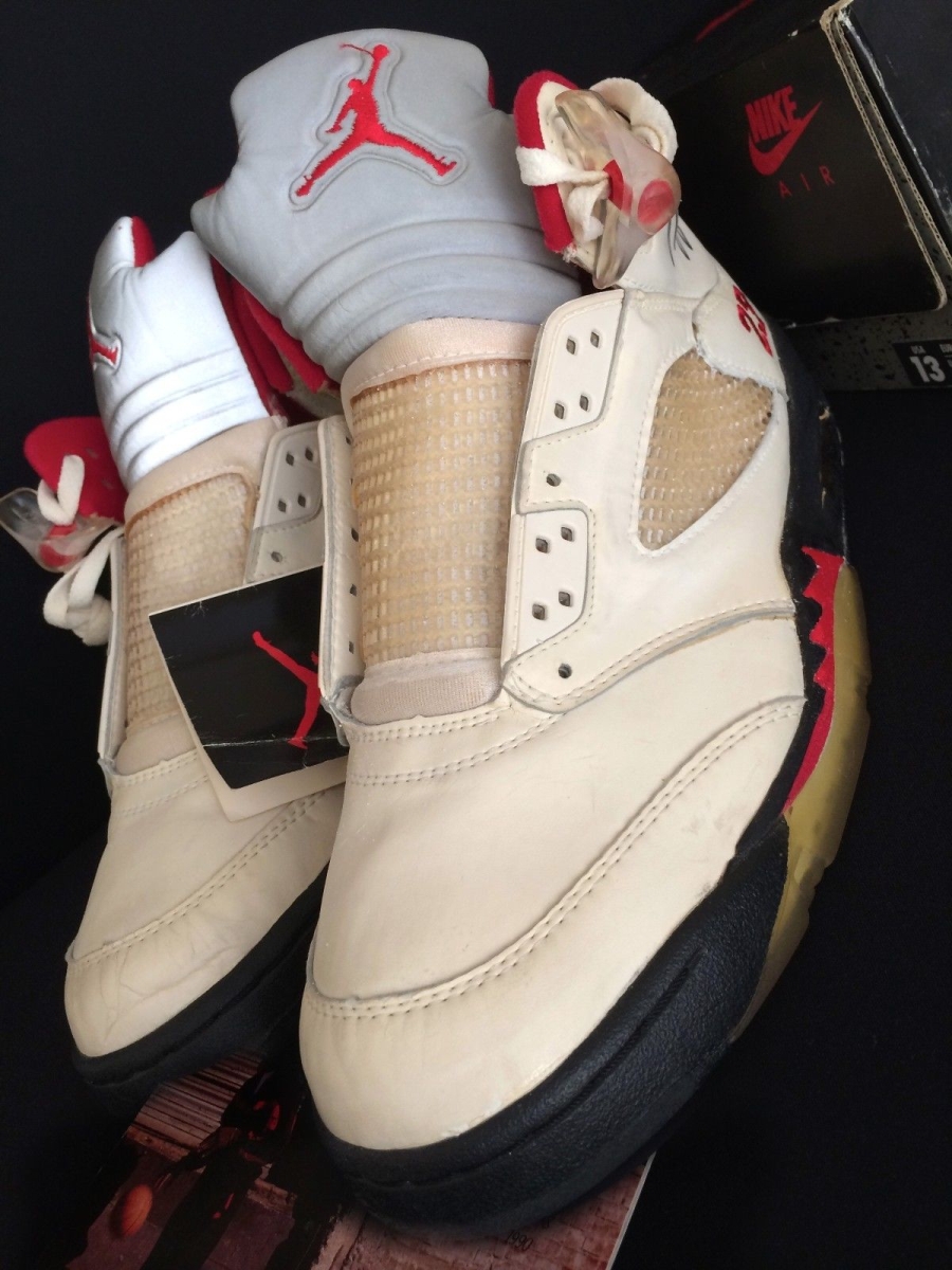 Air Jrodan 5 White Fire Red Michael Jordan Original 11