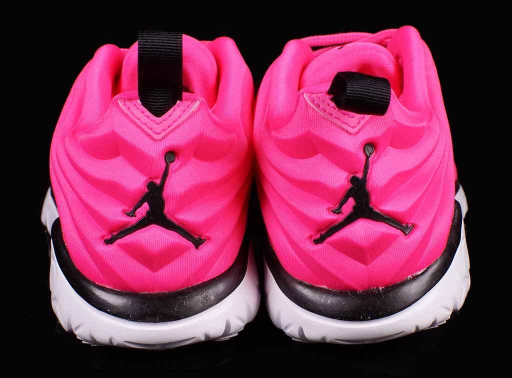 Jordan Flight Flex Trainer Hyper Pink 03