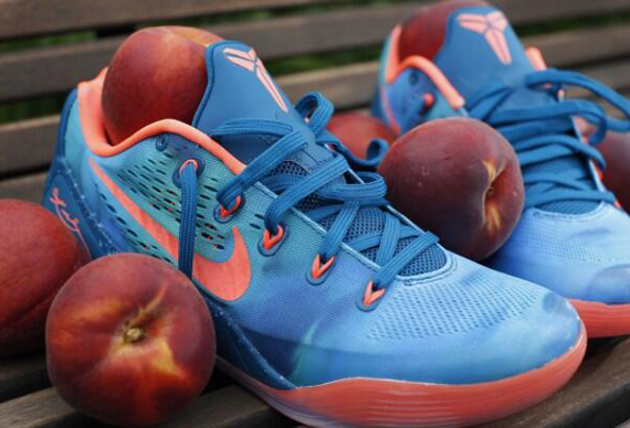 Nike Kobe 9 EM "EYBL Peach Jam"