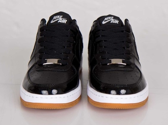 Nike Air Force 1 Ultra Low Black Gum 04