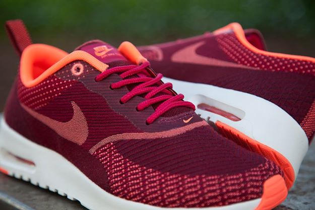 Nike Air Max Thea Jcd Fuschia Mango 01