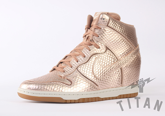 Nike Dunk Sky Hi Metallic Bronze 2