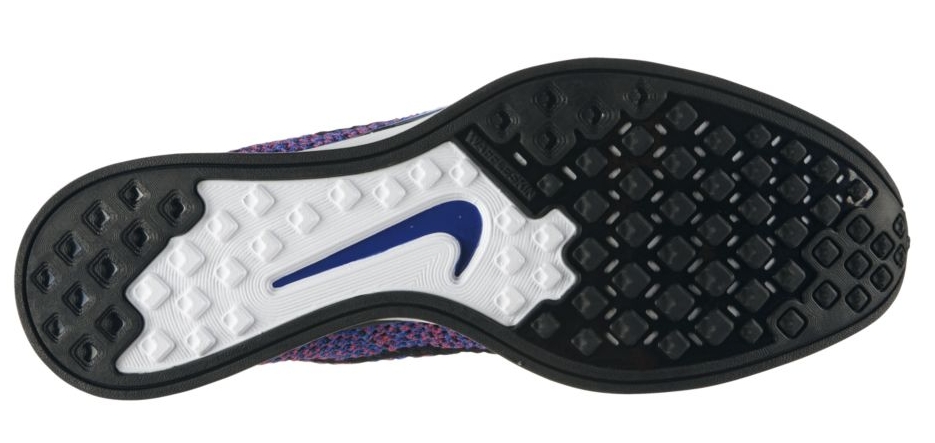 Nike Flyknit Racer Game Royal Pink Flash 02