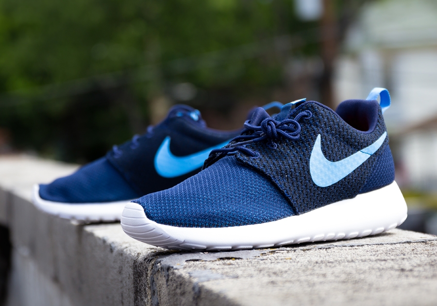 Nike Roshe Run "Weave" - "Fuschia Force" + "Midnight Navy"