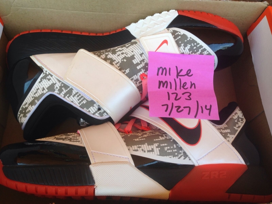 Nike Zoom Revis 2 Digi Camo 01