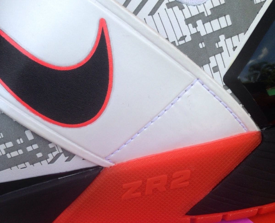 Nike Zoom Revis 2 Digi Camo 03