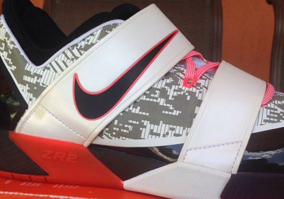 Nike Zoom Revis 2 "Digi-Camo" Sample