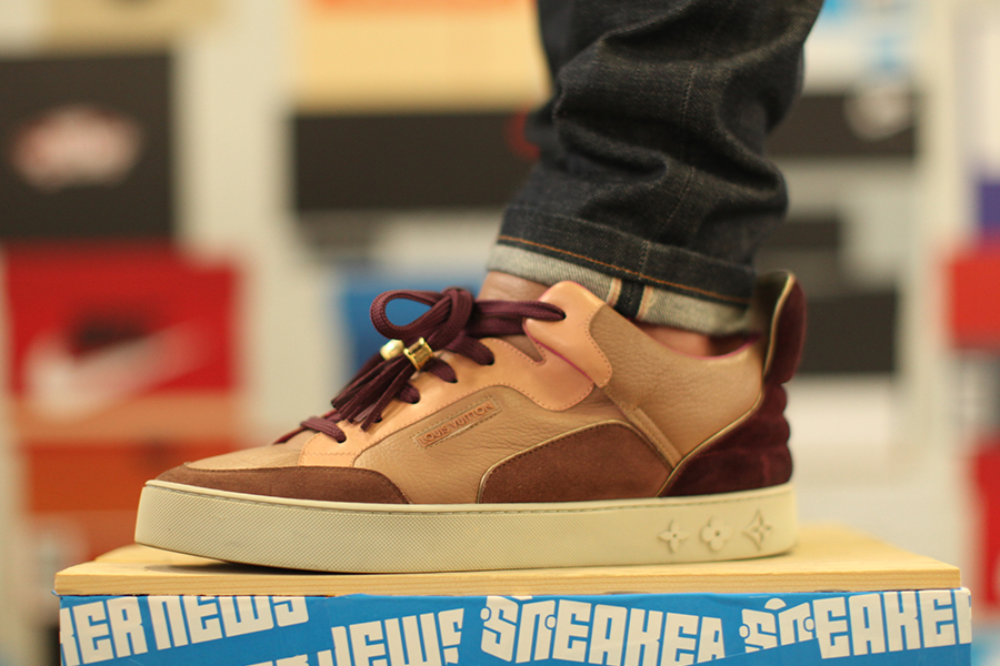 Sneaker New On Feet Booth 7