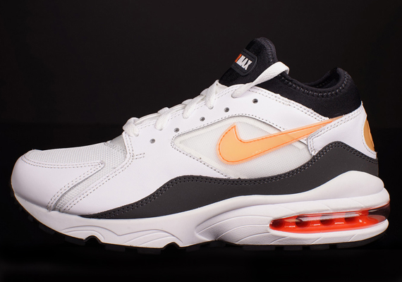 Nike Air Max 93 "Hyper Crimson" - Available