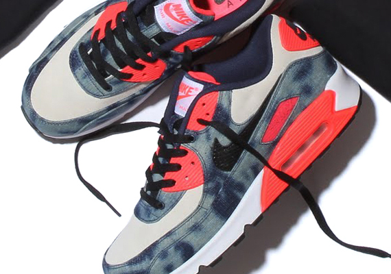 atmos x Nike Air Max 90 QS “Bleached Denim”