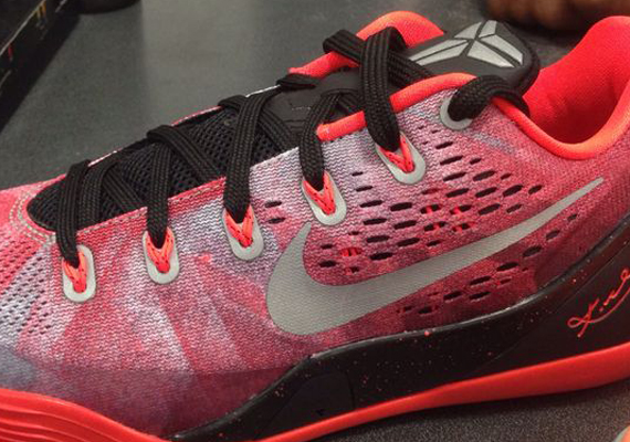 Nike Kobe 9 EM Premium "Gym Red"
