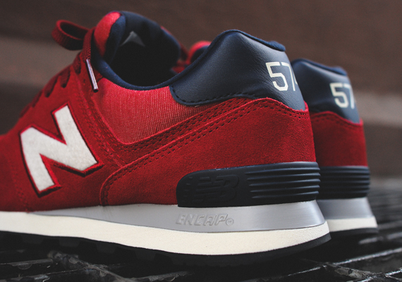 New Balance 574 Pennant Collection Boston 01
