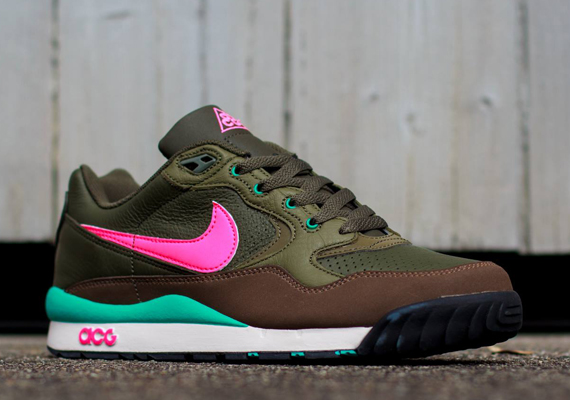 Nike Acg Air Wildwood Cargo Khaki Pink Olive 01