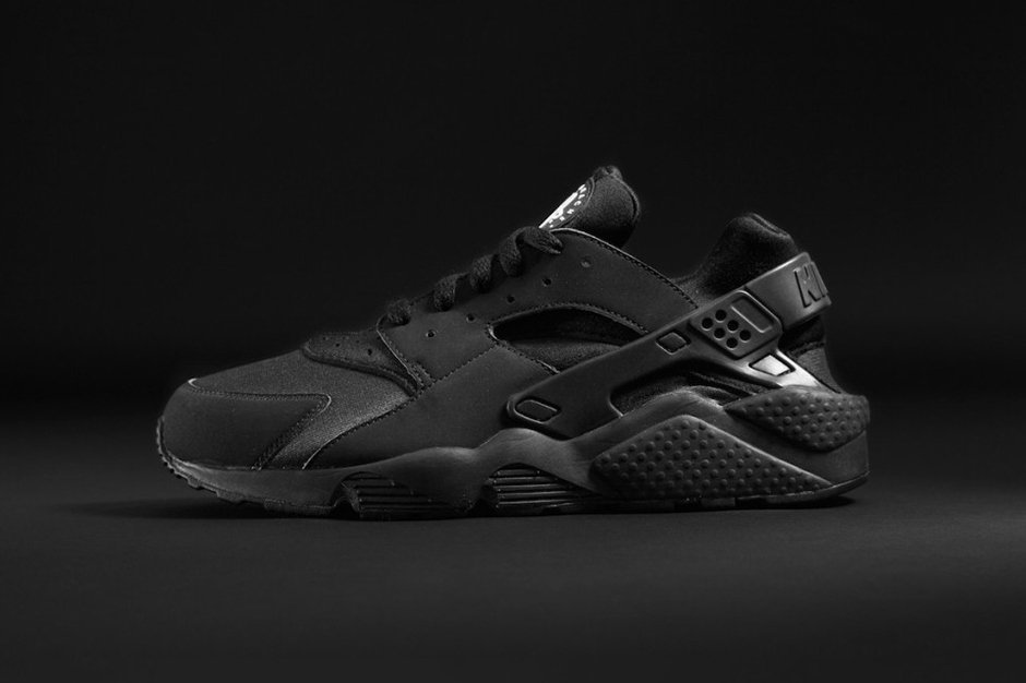 Nike Huarache Black Pack 1