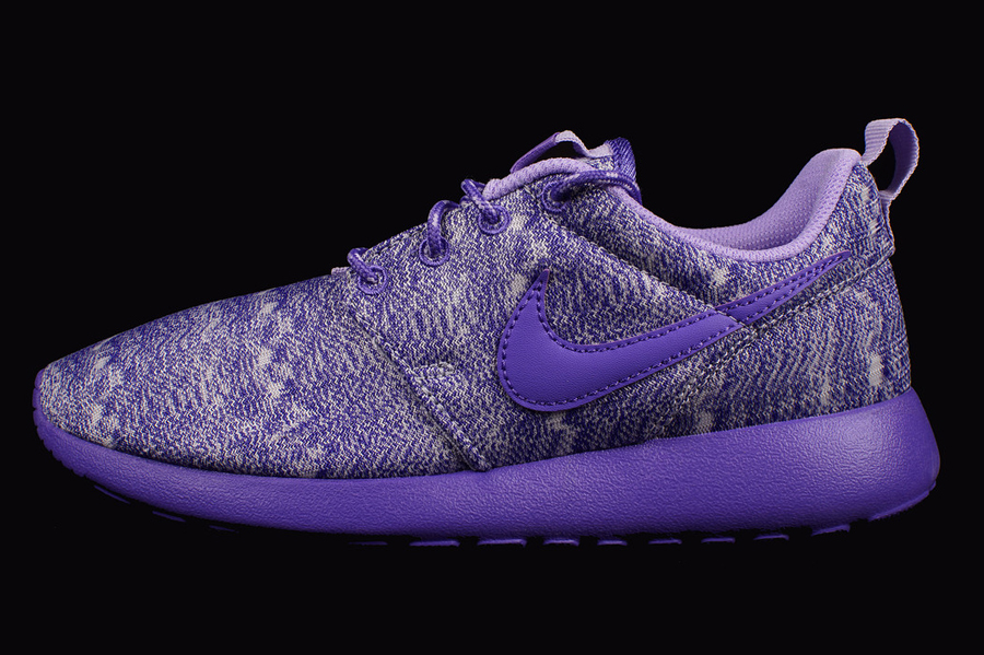 Nike Roshe Run Gs Purple Haze 02
