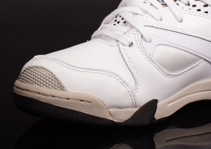 Keith Haring Reebok Court Victory Pump Crack Wack 01