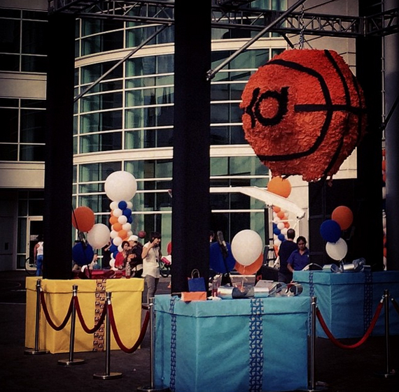 Kevin Durant Birthday Pinata 3