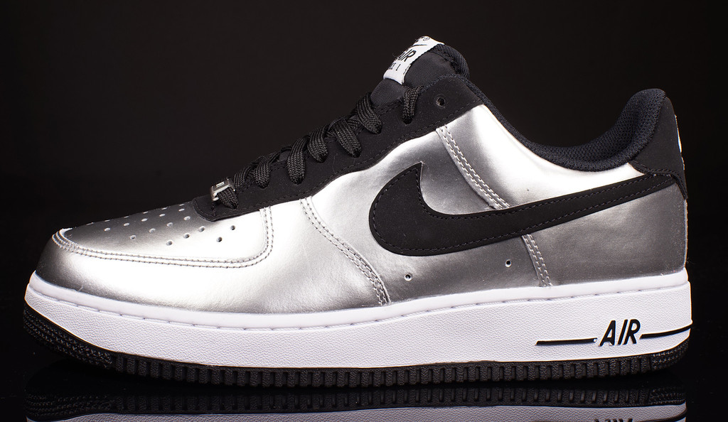 Nike Air Force 1 Low Metallic Silver Black White 04